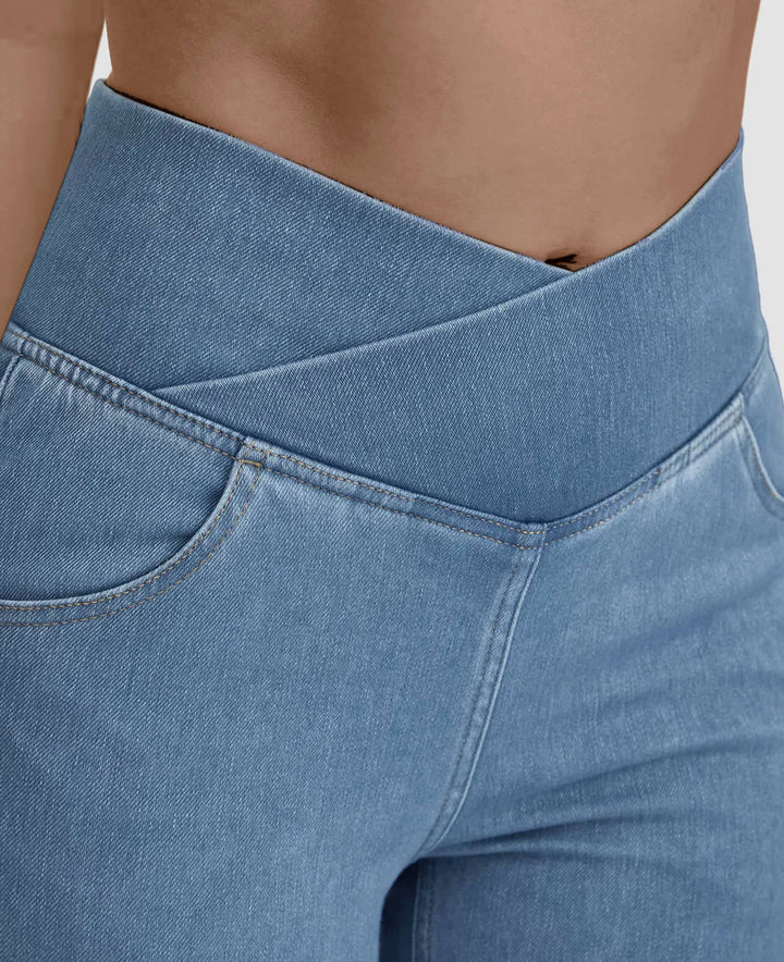 Women’s high-waist stretch jeans | shaping, adjustable waistband | comfortable fit for everyday | versatile with sneakers &amp; heels