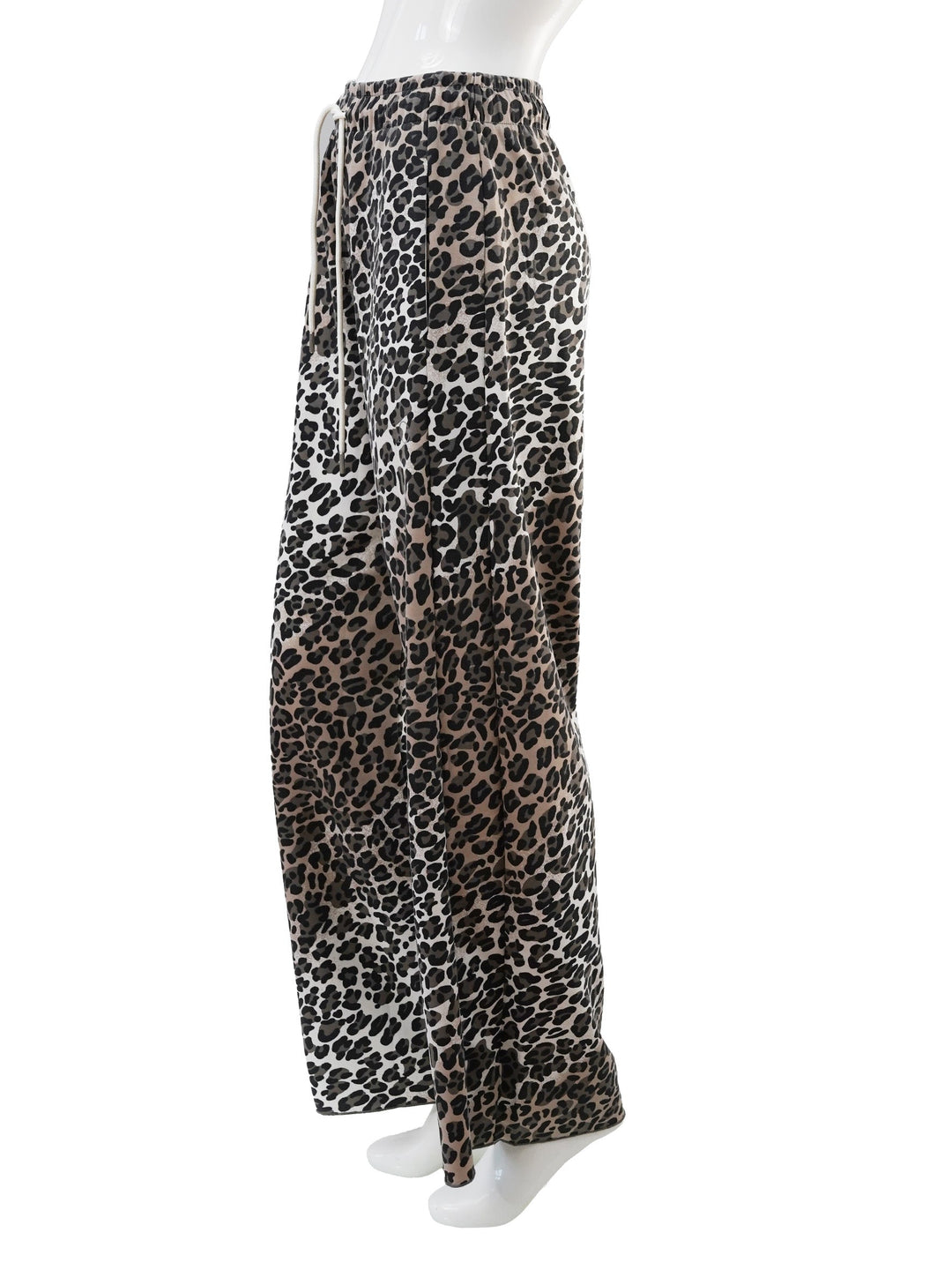 Damen Jogginghose | Leo-Print Joggpant mit weichem Stretch-Material und lockerem Schnitt