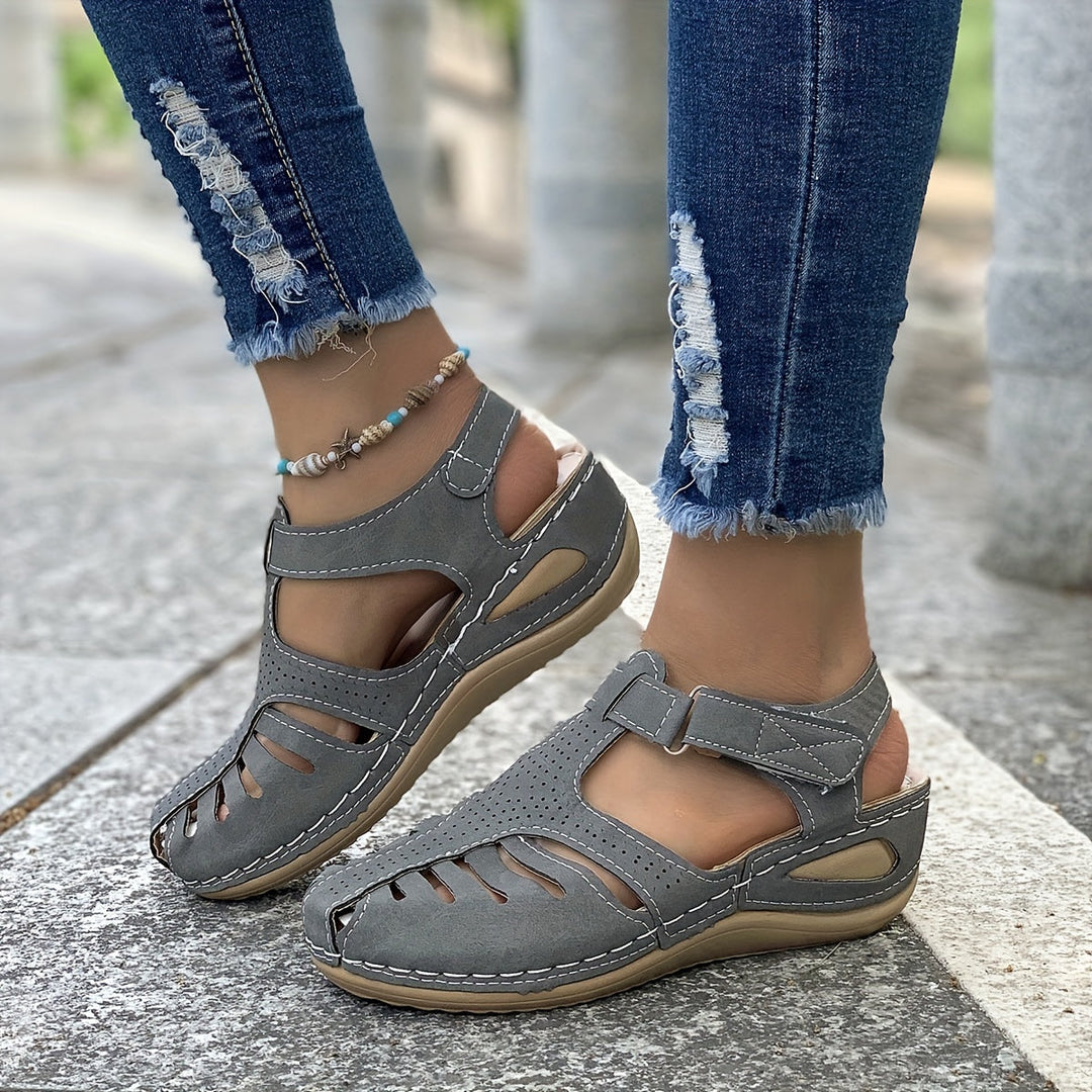 ElegantaStep™ – Elegante Geschlossene Damen Sandalen