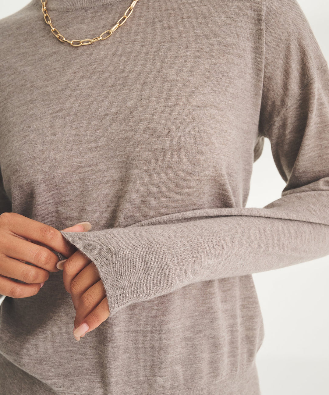 Damen Feinstrickpullover mit Rundhals | Leichter Strickpullover mit geradem Schnitt und weichen Bündchen für Alltag und Übergang