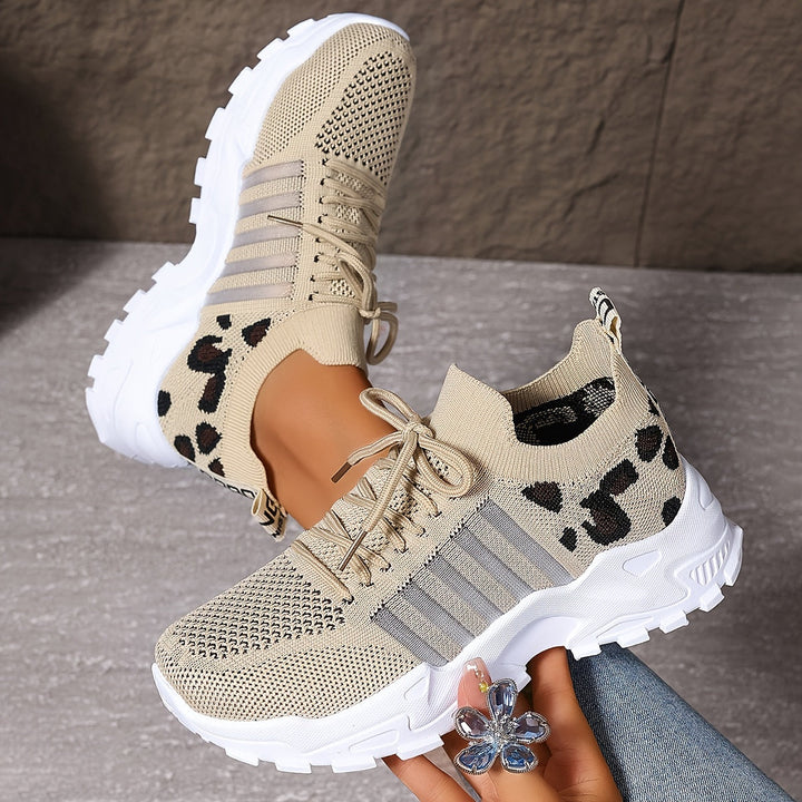 Damen Orthopädie-Sneaker mit breiter Zehenbox | Leichtes Mesh &amp; stoßdämpfende Sohle | Rutschfest für Alltag &amp; lange Wege