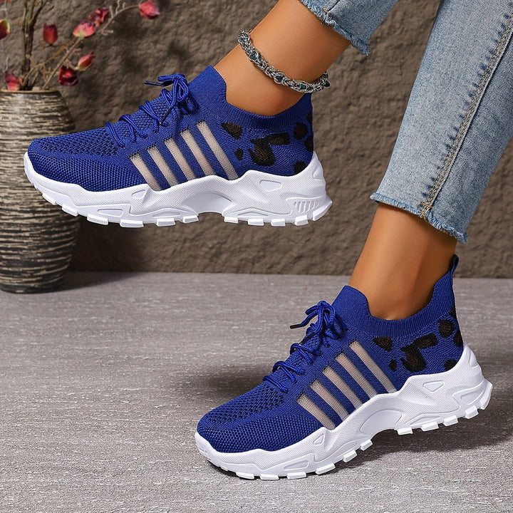 Damen Orthopädie-Sneaker mit breiter Zehenbox | Leichtes Mesh &amp; stoßdämpfende Sohle | Rutschfest für Alltag &amp; lange Wege