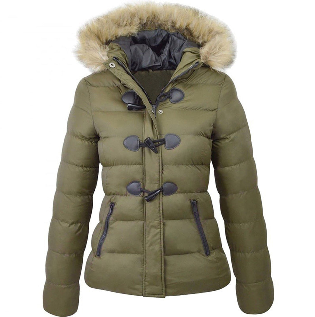Damen Steppjacke mit Kunstfellkapuze | Warm gefütterte Winterjacke mit Knebelknöpfen, hohem Kragen und taillierter Passform