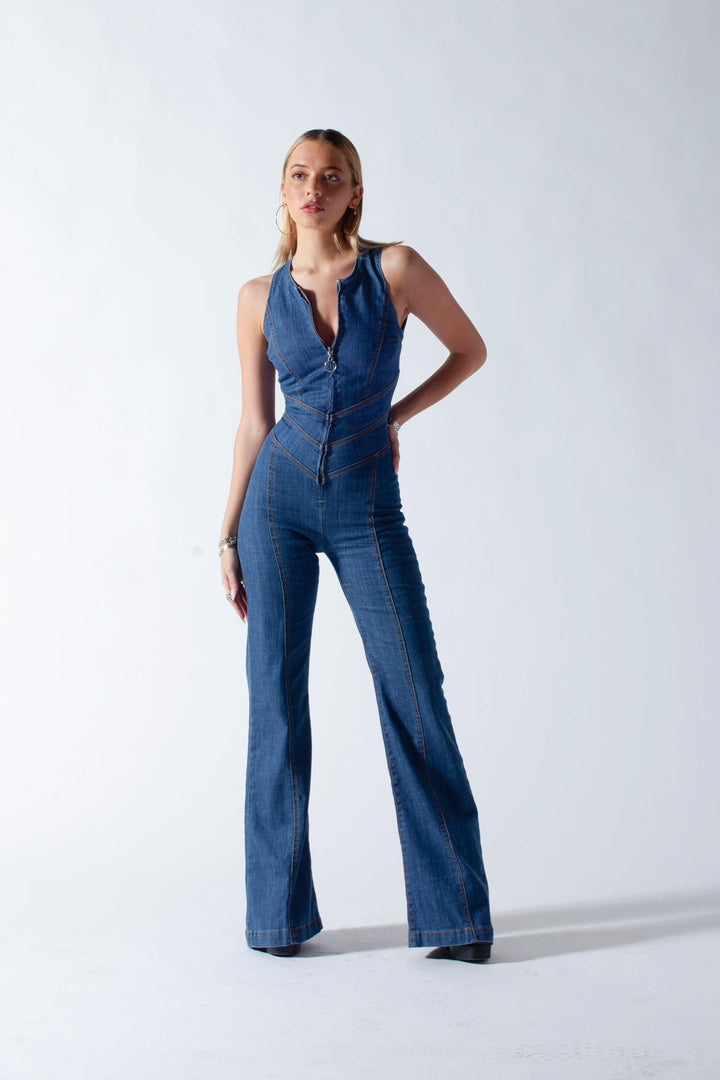 Damen rückenfreier Overall mit Herz-Cut-Out | Figurbetonter Jumpsuit mit weitem Bein | Eleganter Anlass-Look