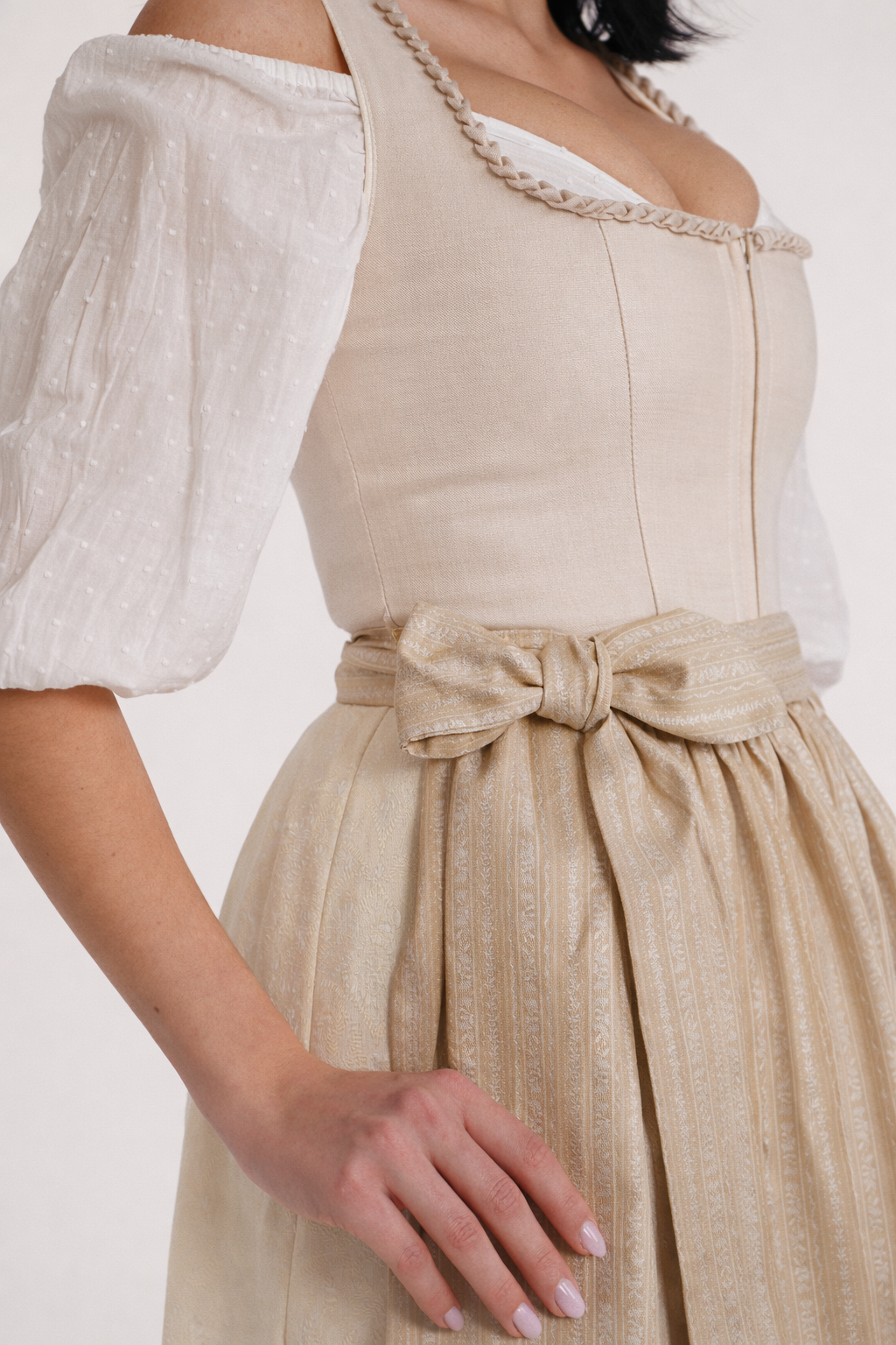 Dirndl Midi Damen | Elegantes Dirndl mit 2 Schürzen und 70 cm Rocklänge für Oktoberfest und festliche Anlässe