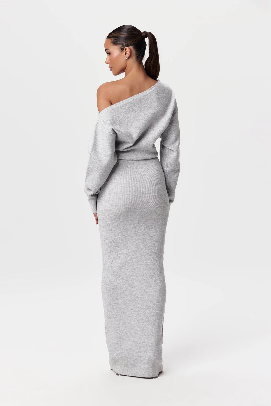Damen Strickkleid mit Drop-Shoulder | Lockeres Sweater Kleid mit weicher Strickstruktur | Casual Komfort | Schwarz, Grau &amp; Weiß