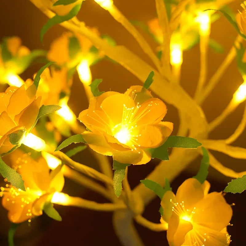 LED Baum Tischlampe mit 24 LEDs | Warmweißes Licht und USB-Anschluss | 35 cm Dekolampe für Wohnzimmer und Schlafzimmer
