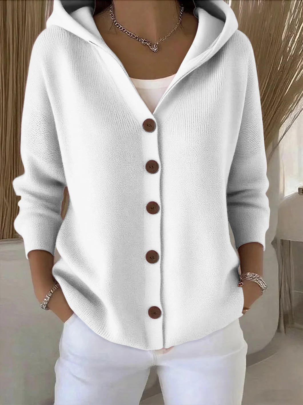 Damen Kapuzen-Cardigan Oversize | Weicher Feinstrick-Cardigan mit Knopfleiste, Eingrifftaschen und lässiger Passform