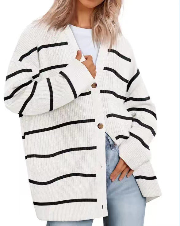 Damen Oversize Strickjacke mit Knopfleiste | Lockerer Cardigan mit V-Ausschnitt, langen Ärmeln und geradem Saum