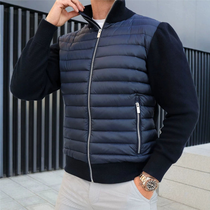 Herren Steppjacke mit hohem Kragen | Leicht wattierte Winterjacke mit Reißverschlusstaschen für Alltag und Freizeit