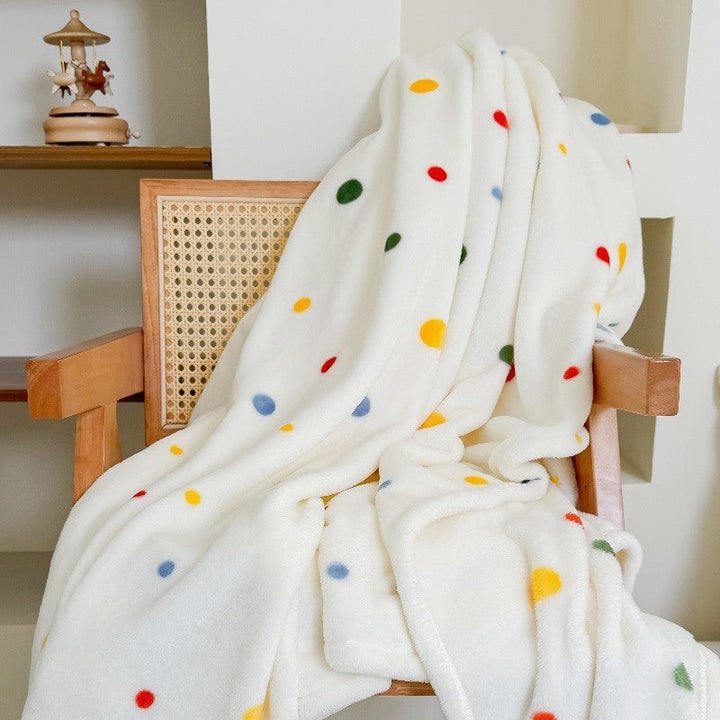 Flauschige Kuscheldecke | Weiche Plüschdecke mit Punktemuster für Sofa, Bett, Picknick und Camping | Maschinenwaschbar