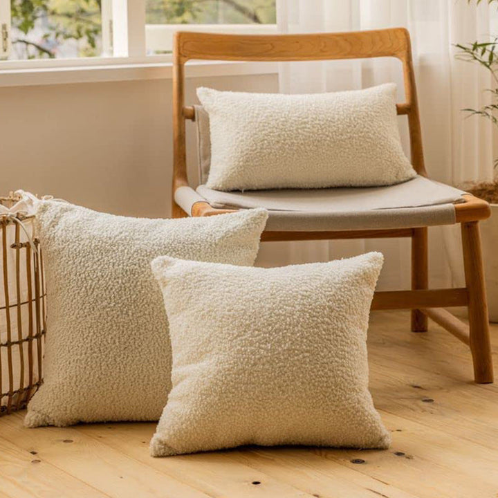 Kuschelkissen mit Teddyfleece-Bezug | Weiches Dekokissen mit Polyesterfüllung und Reißverschluss für Sofa, Sessel und Bett