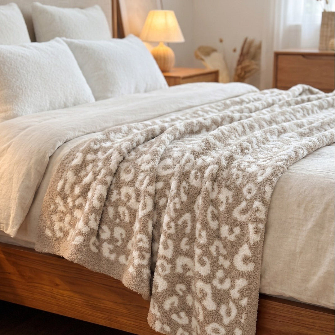 Flauschige Kuscheldecke | Weiche Plüschdecke für Sofa, Bett und gemütliche Abende | Maschinenwaschbar und vielseitig einsetzbar