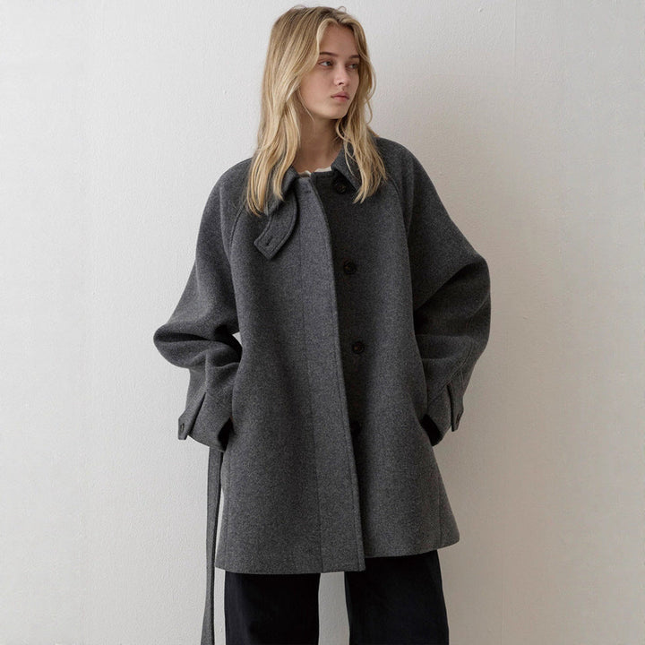 Damen gesteppter Wollmantel mit Kragen | Warmer Wollmix Mantel mit Knopfleiste, großzügiger Passform und Seitentaschen
