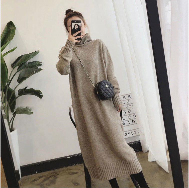 Damen Strickkleid mit hohem Kragen | Langes Winterkleid mit Rippdetails und weicher Strickstruktur für Alltag und besondere Anlässe