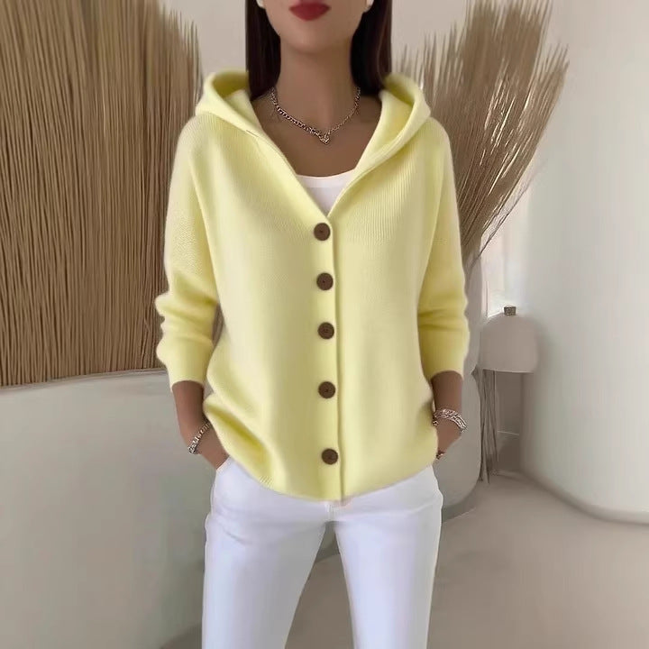 Damen Kapuzen-Cardigan Oversize | Weicher Feinstrick-Cardigan mit Knopfleiste, Eingrifftaschen und lässiger Passform