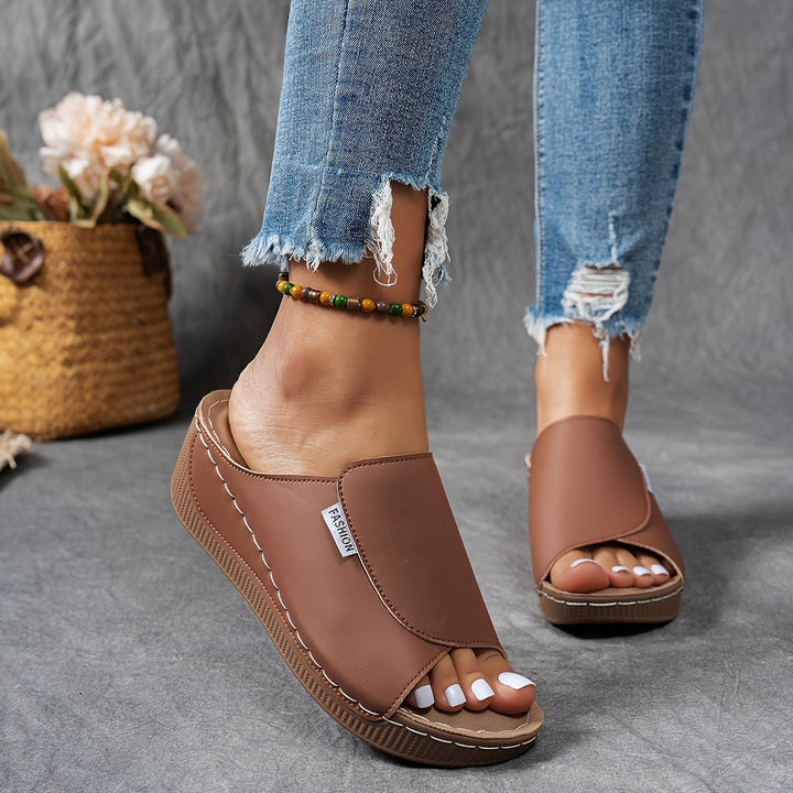 OrthoStride™ – Comfortable women&