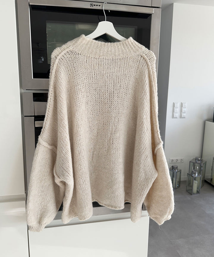 Damen Oversize Cardigan warm | Weiche Strickjacke mit Knöpfen, lockerer Passform und viel Bewegungsfreiheit für den Winter