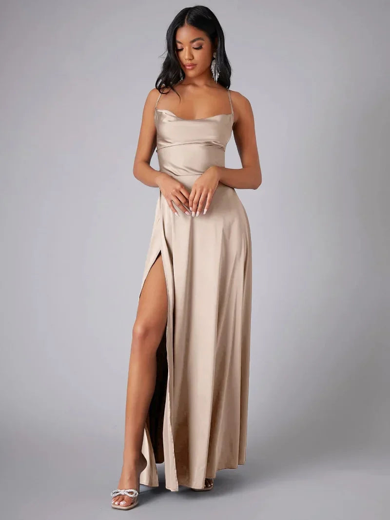 Maxi-Abendkleid Damen mit Drapé-Ausschnitt &amp; Spaghettiträgern | Offener Rücken mit Schnürung | Hoher Beinschlitz, S–XXL