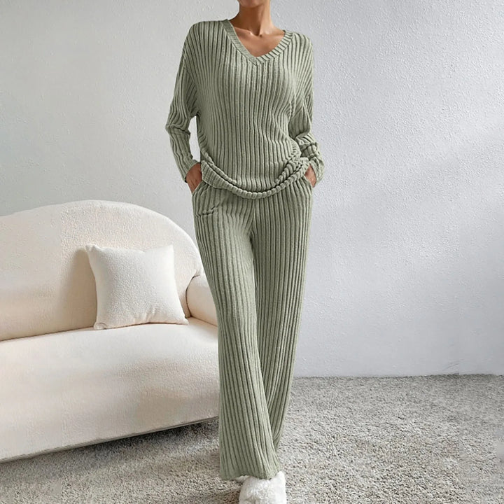Daphne | Stilvolles geripptes Design Zweiteiliges Set für Damen