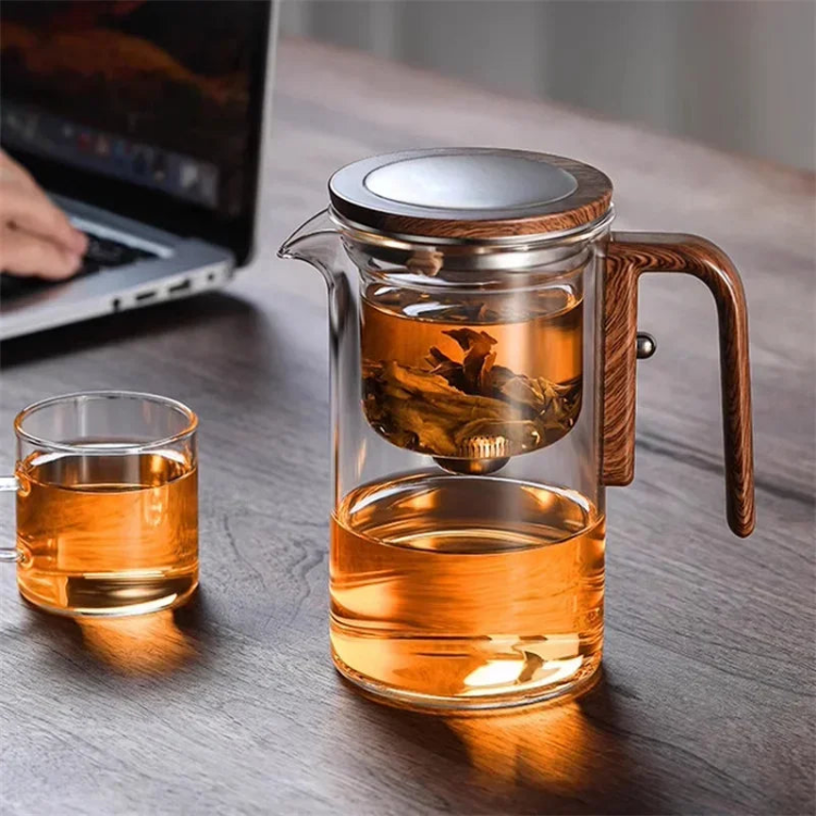 Teapot with filter | Borosilicate glass &amp; wooden handle | Heat resistant