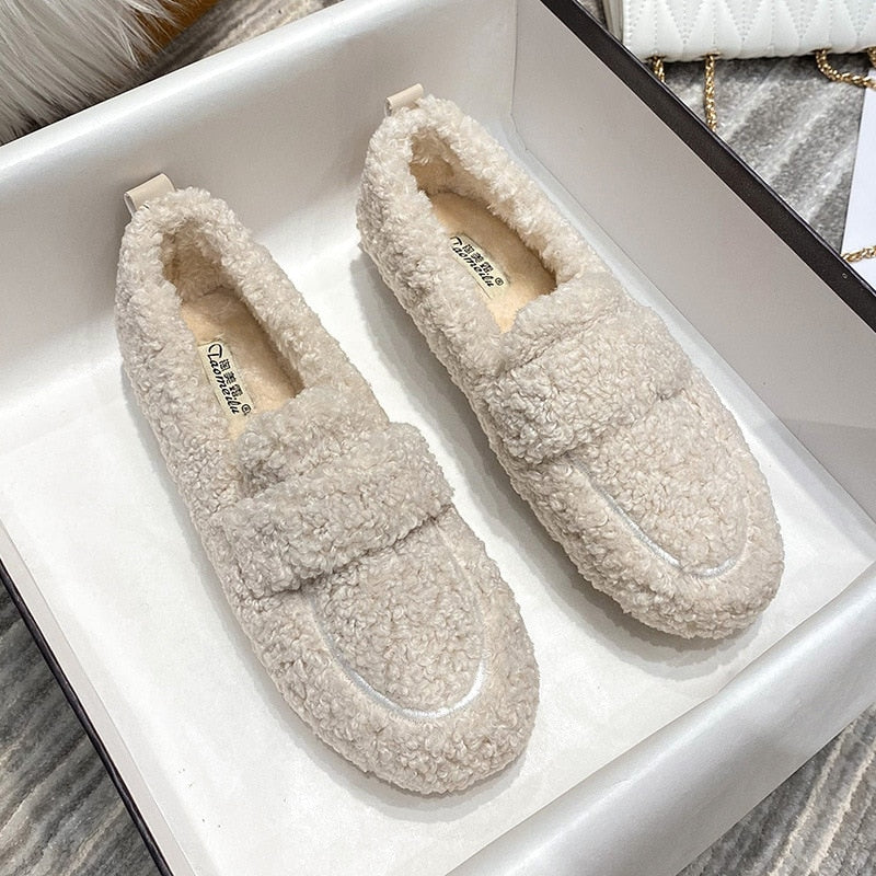 Ultraweiche Plüsch-Hausschuhe für Damen | Warme rutschfeste Kuschel-Pantoffeln | Komfortable Home Slipper für Winter &amp; Alltag