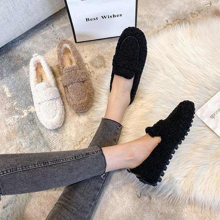 Ultraweiche Plüsch-Hausschuhe für Damen | Warme rutschfeste Kuschel-Pantoffeln | Komfortable Home Slipper für Winter &amp; Alltag