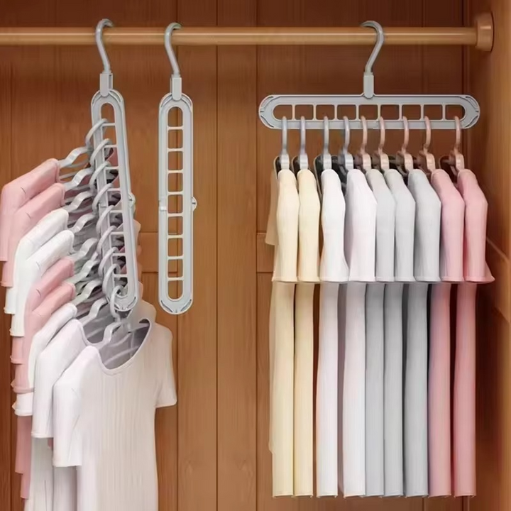 Drehbare Kleiderbügel 4er Set mit 9 Löchern | Platzsparende Schrankorganisation | 360° Drehbar &amp; Faltbar