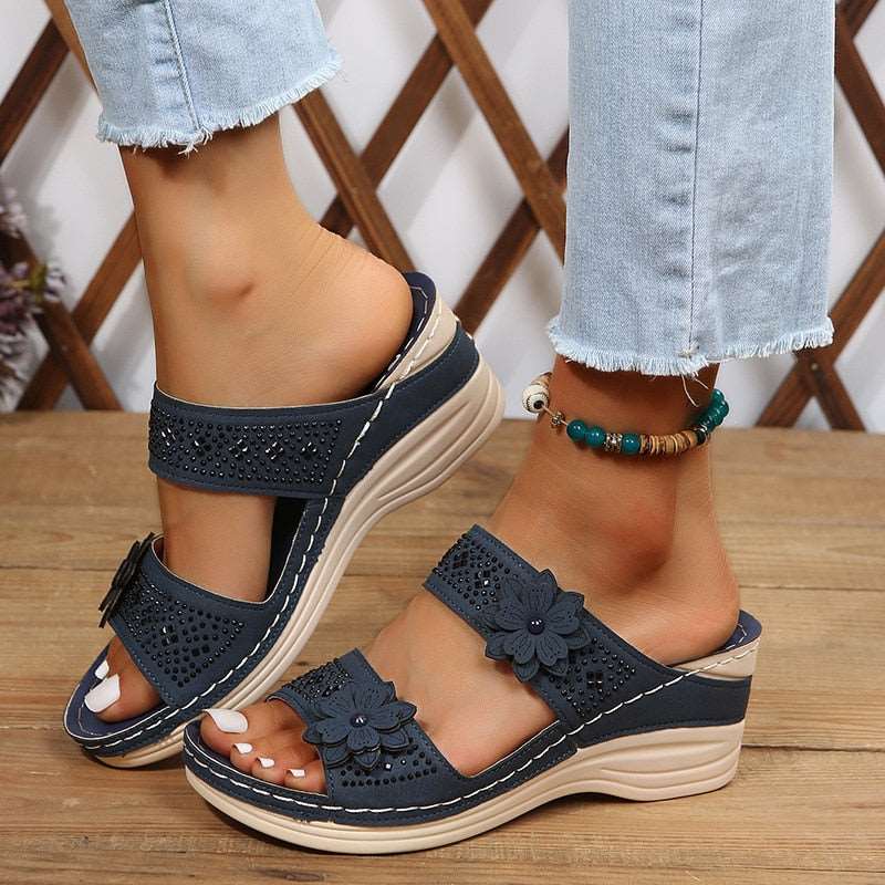 Orthopädische Sommersandalen mit Absatz | Hallux-Entlastung &amp; Fußgewölbe-Stütze | atmungsaktiv, bequem | Damen Sandalen