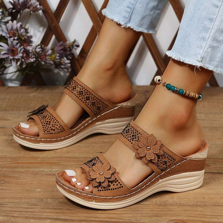 Orthopädische Sommersandalen mit Absatz | Hallux-Entlastung &amp; Fußgewölbe-Stütze | atmungsaktiv, bequem | Damen Sandalen