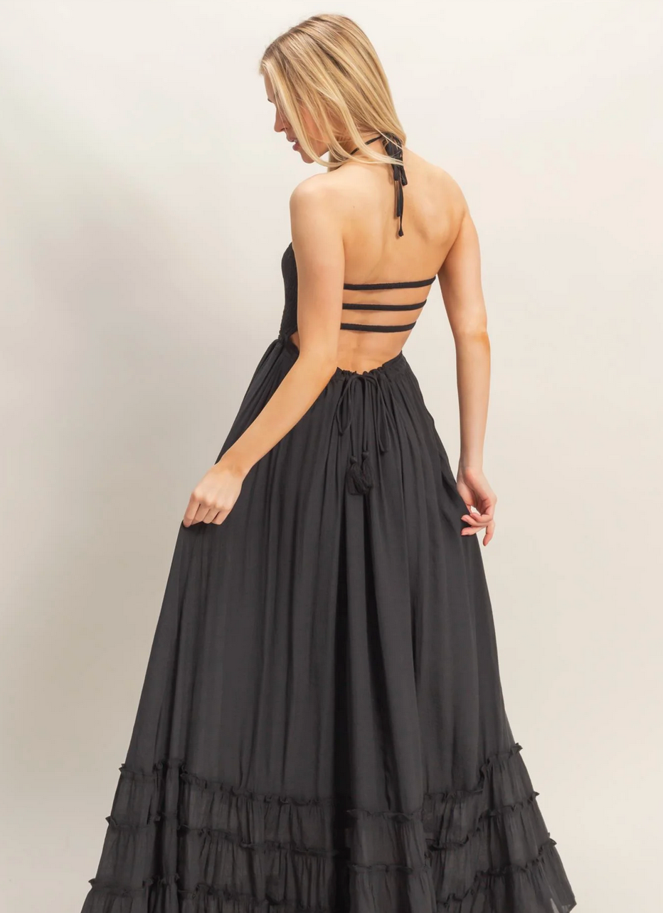 Damen Maxi-Kleid mit Smok-Oberteil | Halterneck Sommerkleid mit Volantsaum | Luftiges Freizeitkleid