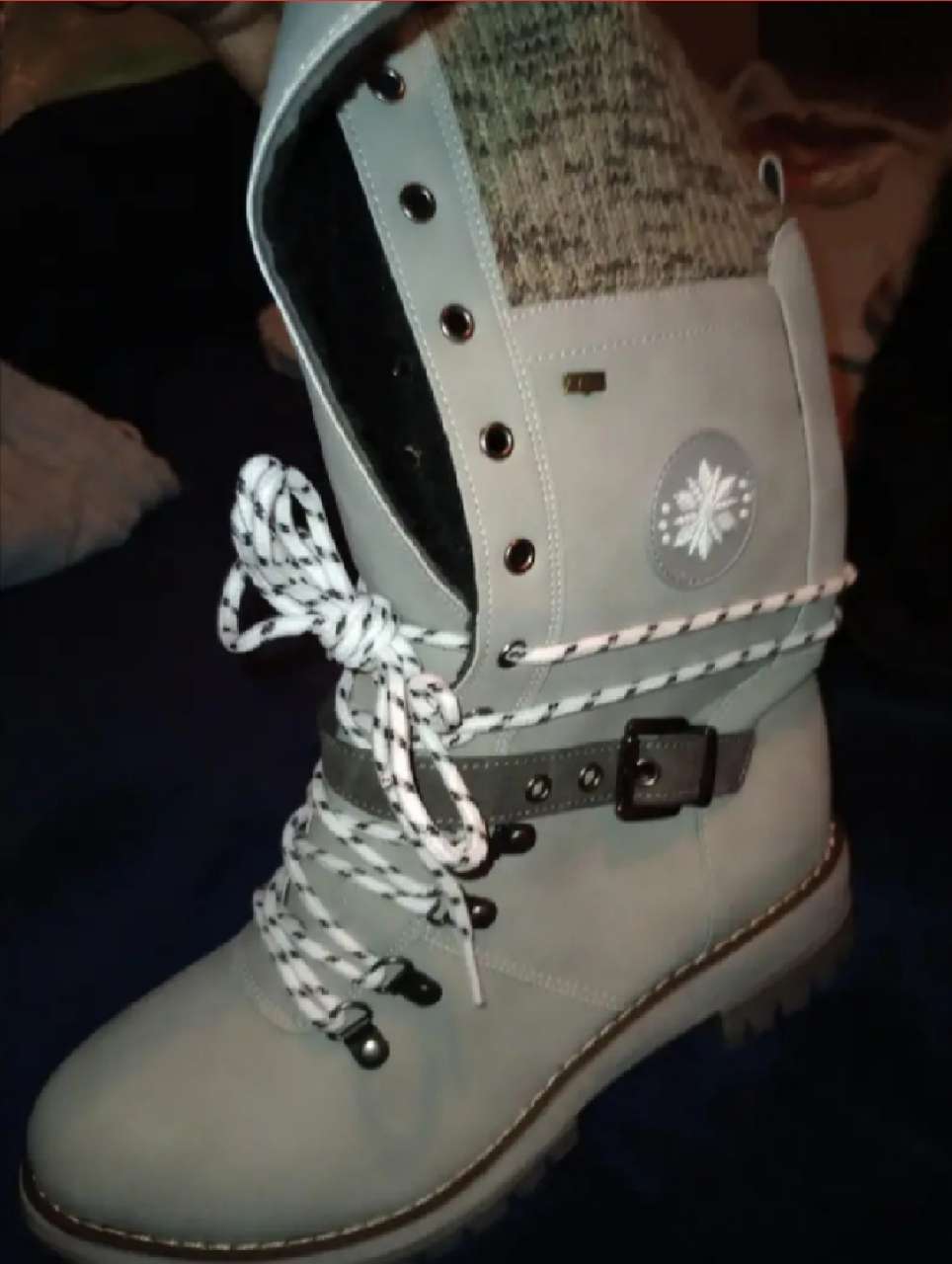 Luzie™ Winter-ready waterproof knee snow boots