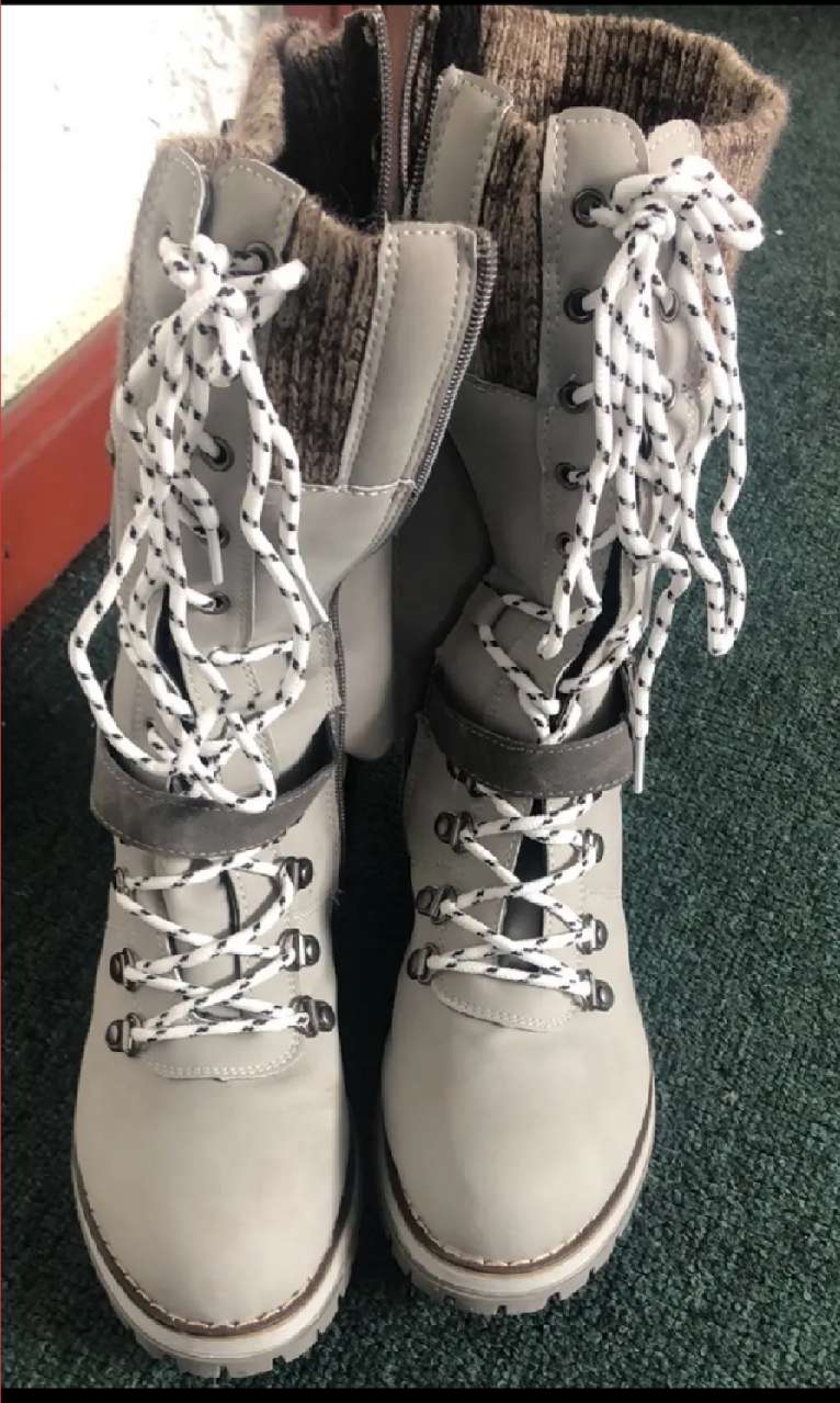 Luzie™ Winter-ready waterproof knee snow boots