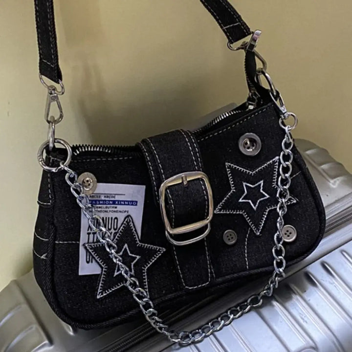 Damen Denim-Unterarmtasche mit Sternstickerei | Schwarze Schultertasche mit Kettenriemen | Streetstyle-Bag