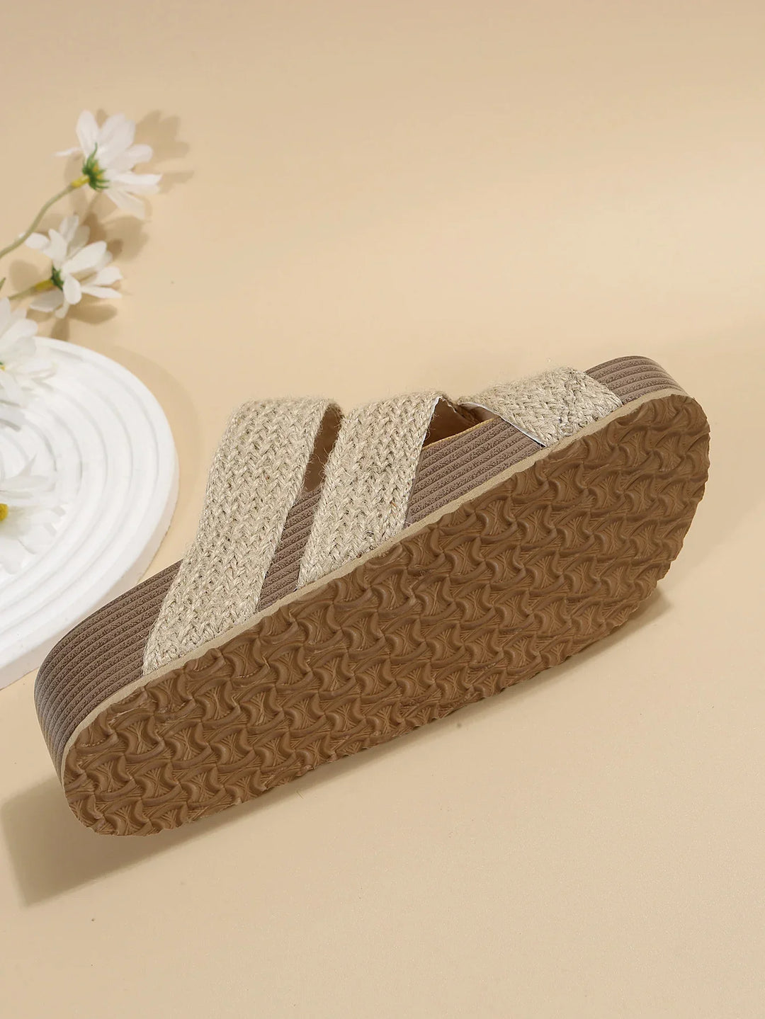 Damen Plateausandalen mit verstellbaren Riemen | Gepolstertes Fußbett &amp; rutschfeste Sohle