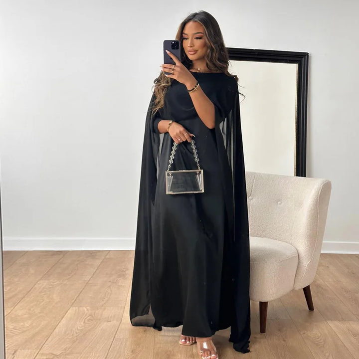 Damen Maxi Kleid aus Satin mit U-Boot-Ausschnitt | Fließendes Abendkleid mit Cape-Ärmeln | Elegante, lockere Passform | Größen S–XXL