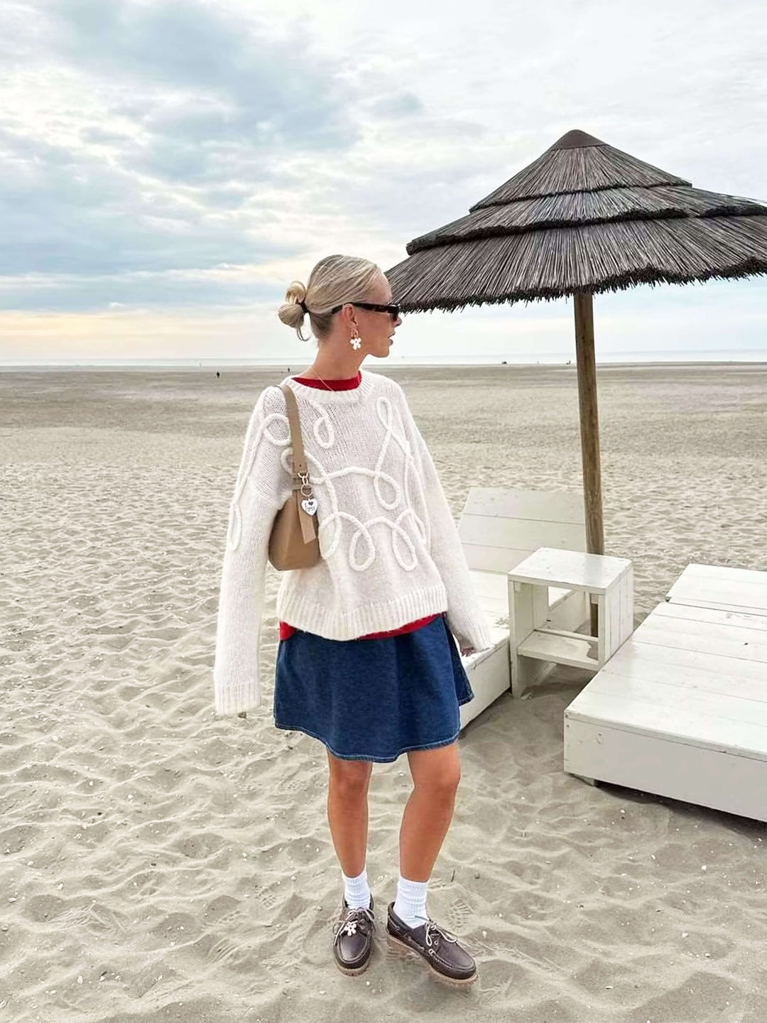 Damen Oversize Strickpullover mit auffälligem Strickmuster | Weicher Pullover mit lockerem Schnitt und weiten Ärmeln für Alltag und Freizeit