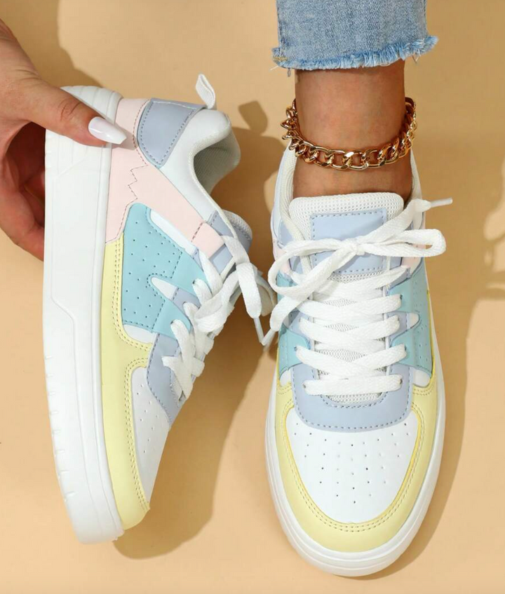 Damen Sneaker mit Leo-Print | Gepolsterte Innensohle &amp; stabile Laufsohle | Sneaks Statement-Schuhe