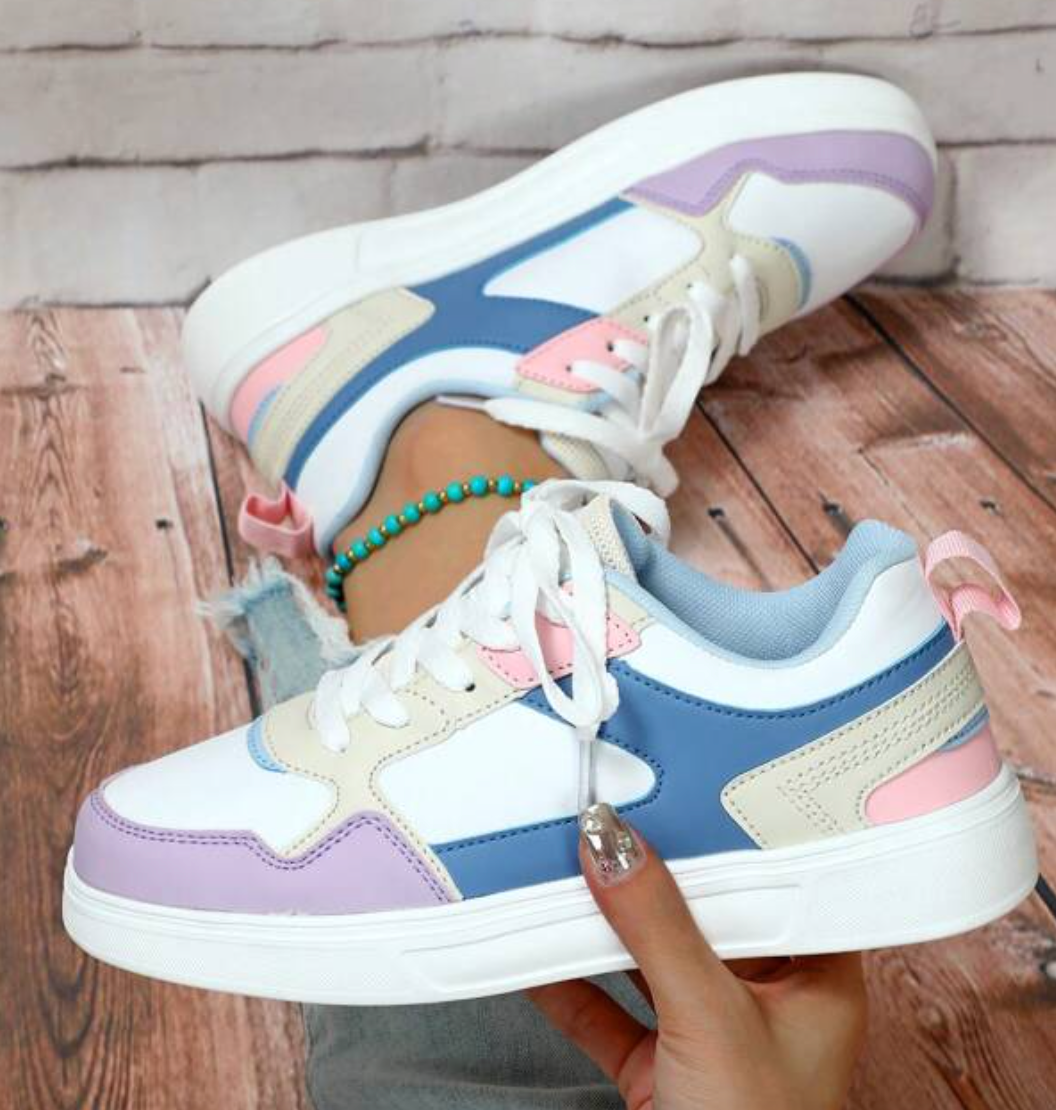 Damen Sneaker mit Leo-Print | Gepolsterte Innensohle &amp; stabile Laufsohle | Sneaks Statement-Schuhe