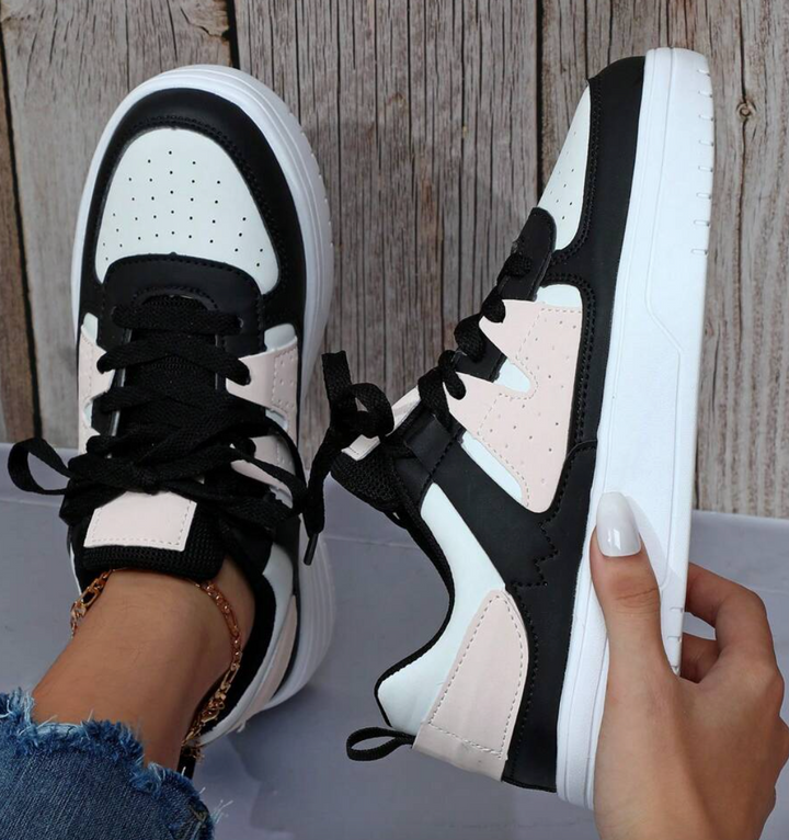Damen Sneaker mit Leo-Print | Gepolsterte Innensohle &amp; stabile Laufsohle | Sneaks Statement-Schuhe