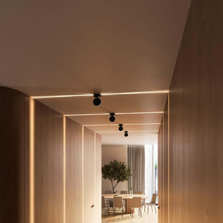 LED wall light with spotlight function | 360° rotatable light element | double-sided beam for square light effect, water-resistant
