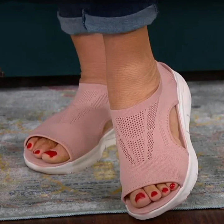 Orthopädische Damen Sandalen mit Memory-Foam | 3 cm Absatz, rutschfest | Weiches Fußbett, bequem für Alltag &amp; Urlaub