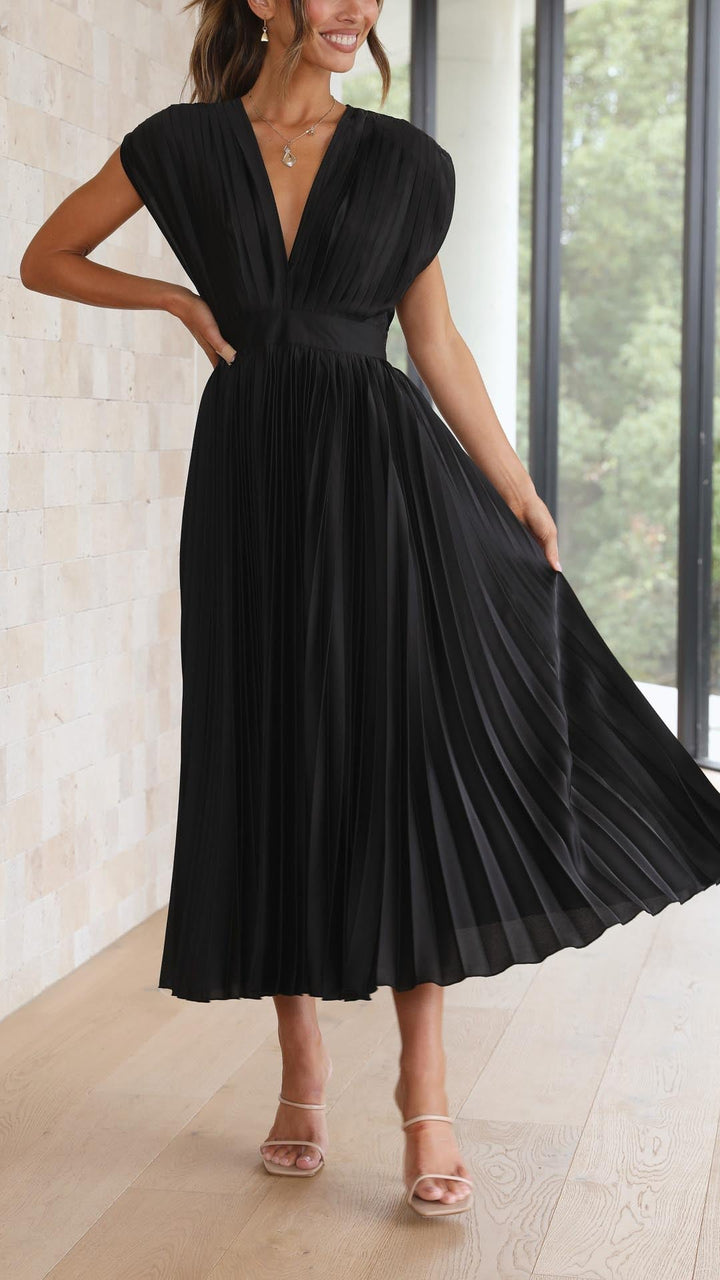 Maria | Elegantes &amp; Raffiniertes Plisseekleid