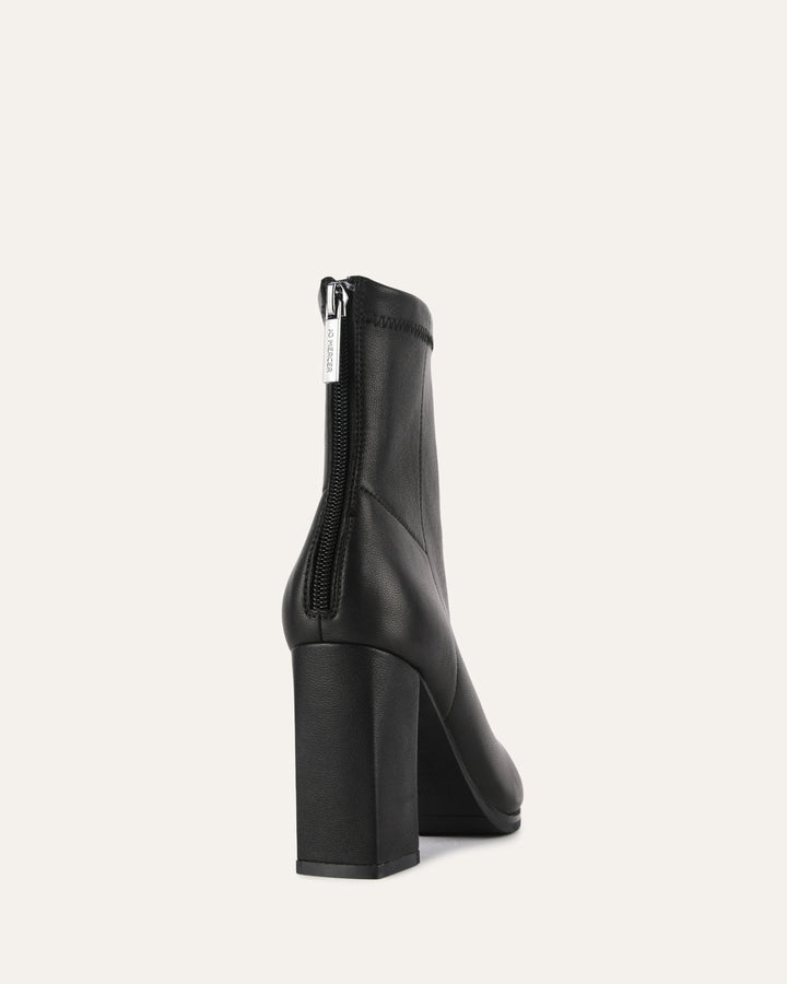 Stiefeletten aus Leder | Knöchelhoch mit 9 cm Blockabsatz und Stretch-Leder