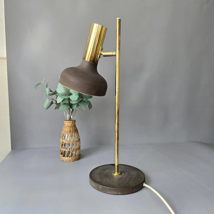 Vintage Schreibtischlampe | Verstellbare Tischleuchte aus Messing und Metall mit E27-Fassung im 70er/80er-Jahre-Stil