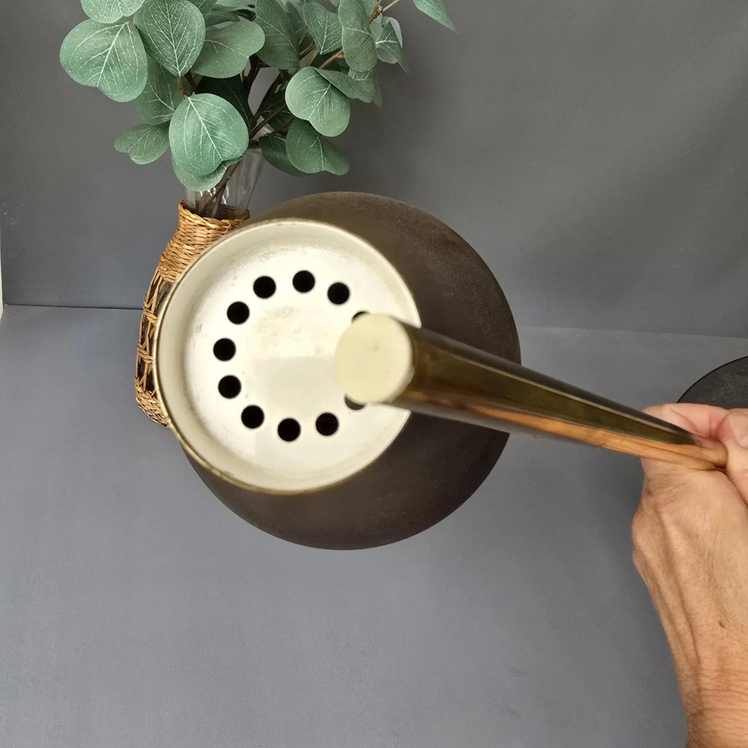 Vintage Schreibtischlampe | Verstellbare Tischleuchte aus Messing und Metall mit E27-Fassung im 70er/80er-Jahre-Stil