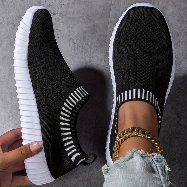 Damen Slip-On Sneaker aus Mesh | Atmungsaktiv, rutschfest &amp; flexibel für Alltag | VitaFlex Komfortschuhe