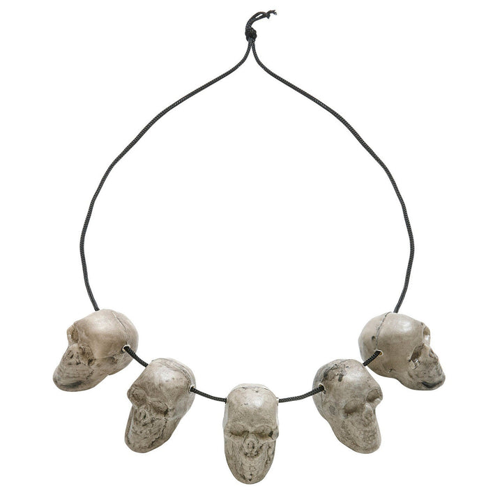 Totenschädel Halskette Halloween | Graue Kette mit 5 Totenköpfen als Accessoire für Skelett-, Piraten- und Horror-Kostüme