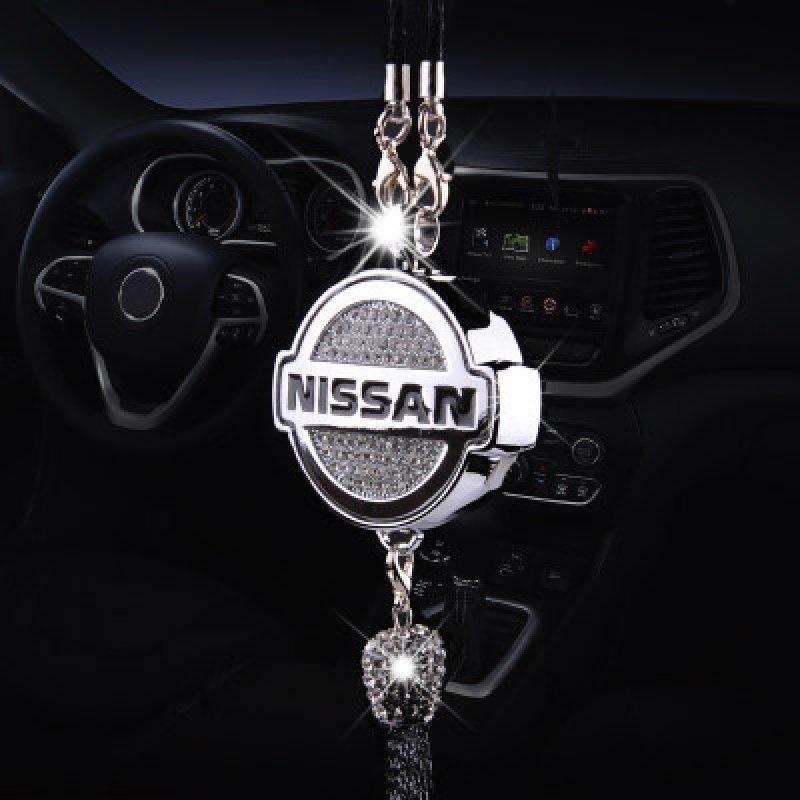 Ciondolo per specchietto retrovisore auto con cristallo | Lega di zinco e strass | Decorazione scintillante con ciondolo profumato, idea regalo