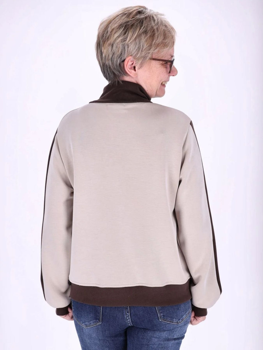 Damen Sweatjacke mit lockerer Passform | Weiche Freizeitjacke mit elastischem Stoff und bequemem Schnitt für Alltag und Freizeit